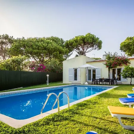 Girassol Villa