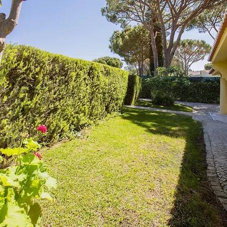 Villa Girassol *